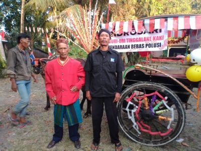 PENGIRIMAN KONTINGEN KARNAVAL KE KECAMATAN 